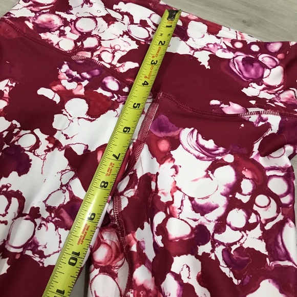 🏋️♀️ Under Armour Leggings - XS - Picture 2 of 8